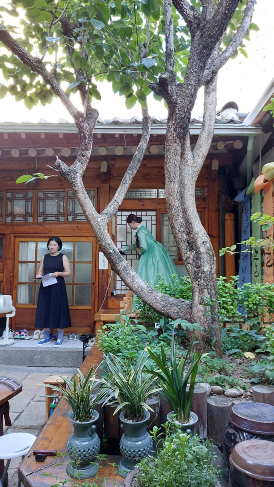Dongmyo Hanok Sihwadang - Private Korean Style House In The City Center With A Beautiful Garden 首爾 外观 照片